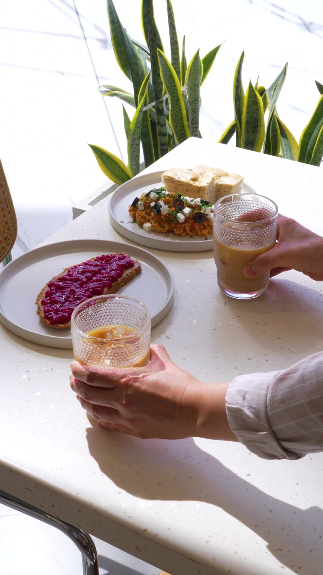 Food showcase reel — restaurant videography, UAE